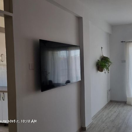 Beach Apartment'S Лимасол Экстерьер фото