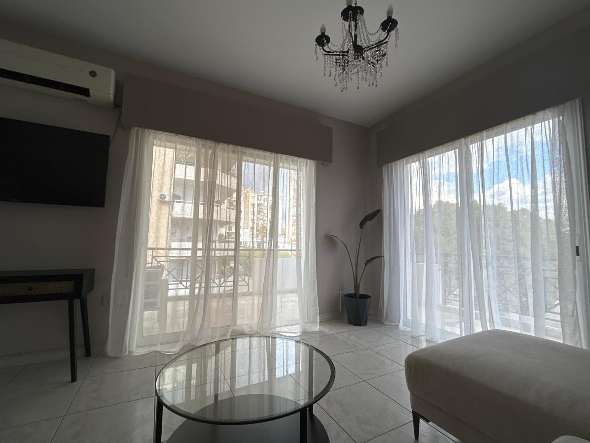 Beach Apartment'S Лимасол Экстерьер фото