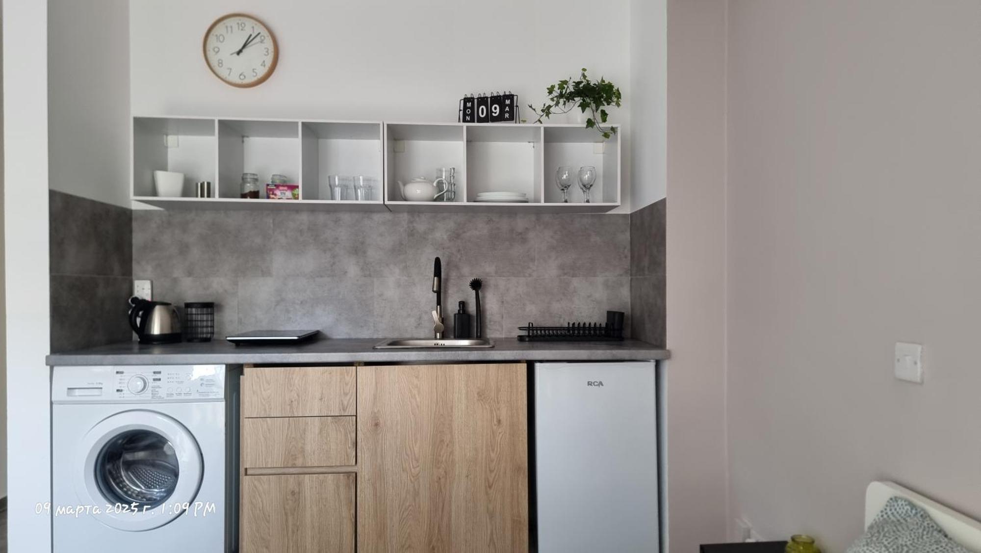 Beach Apartment'S Лимасол Экстерьер фото